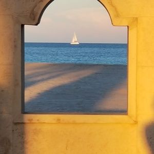 Meet your Posher, Blepp